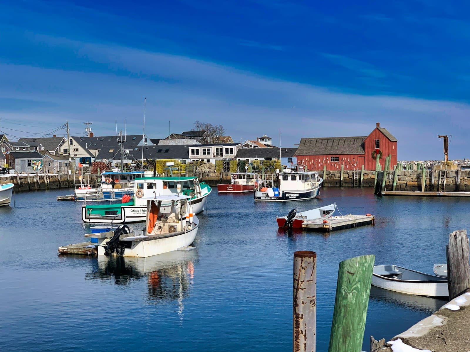 Rockport harbor with fishing boats and the red Motif No. 1 shack